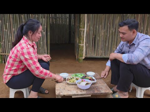 A Sweet Moment Between A Single Mother And A Young Man As They Both Make An Unexpected Decision