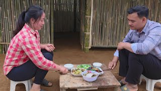 A sweet moment between a single mother and a young man as they both make an unexpected decision.