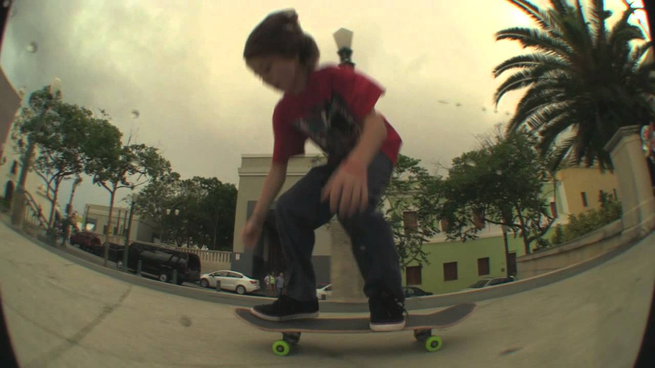 Sid Velez - 5 trucos de piso con Huyuyuiii