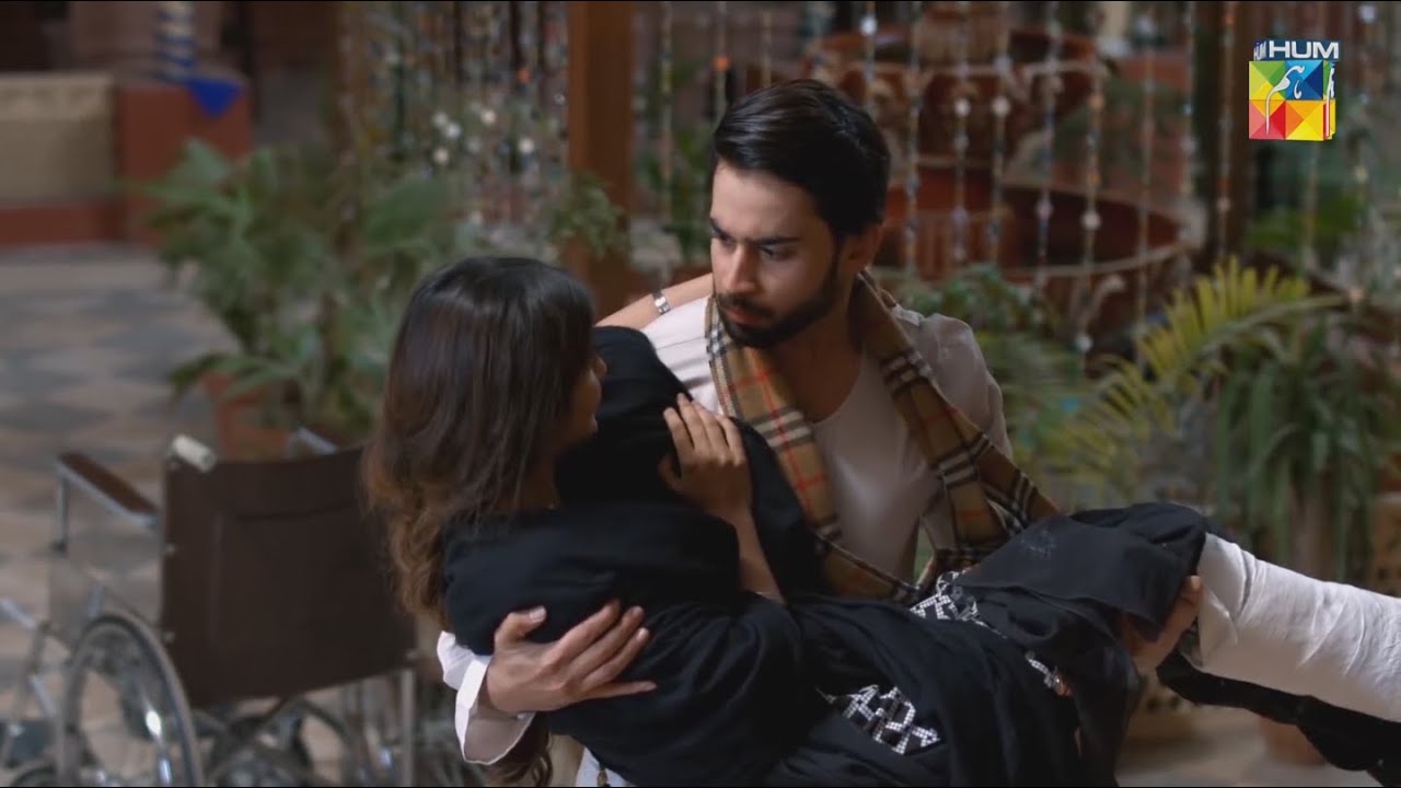 Apne Rung Mein Mujhko Rung De, Mera Anchal Daaman Rang De  !! O Rungreza - HUM TV