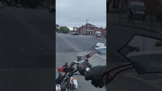 Multiple bikers..not 1 nod 💀 #pov #125cc #motovlog #motorcycle #twowheels #bikernod #bikercommunity