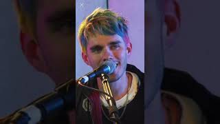 Vignette de la vidéo "Waterparks - Violet! (Live from The NTWRK App)"