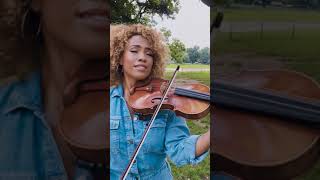Hip-Hop Violinist Ezinma Performs "Beethoven Pleads The Fifth"