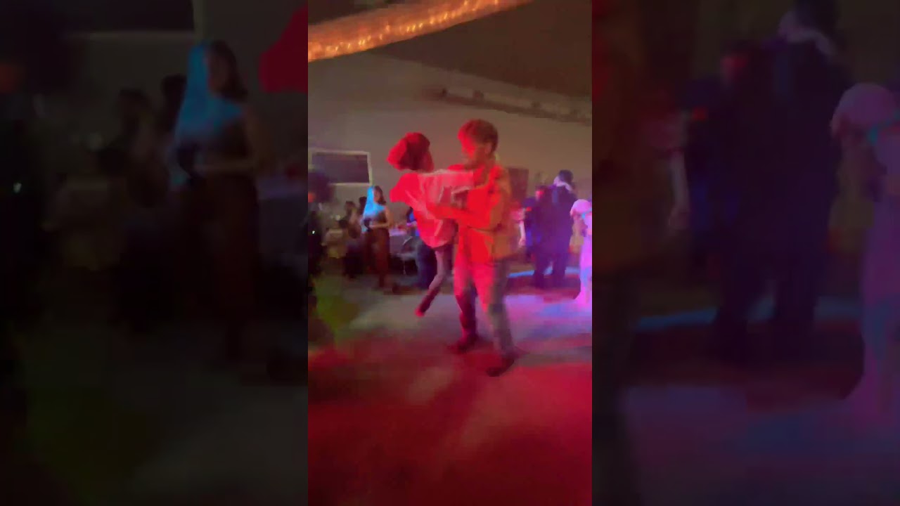 Смотреть «La quebradora😛 #quinceañera #laquebradora #youtubeshorts #youtube #choreographer» на YouTube Смотреть «La quebradora😛 #quinceañera #laquebradora #youtubeshorts #youtube #choreographer» на YouTube