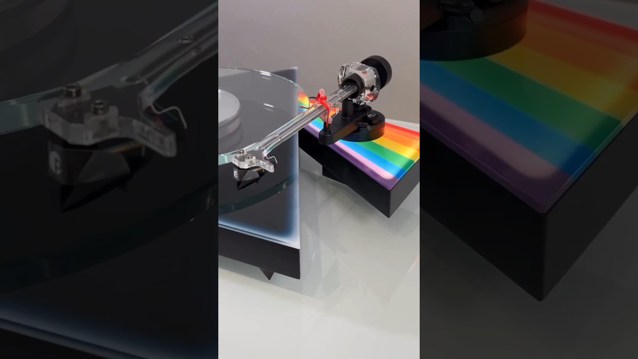 How COOL is this Pink Floyd vinyl player? 😍