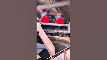 Small dewatering screen, new machine put into production.#vibratingsievingstonemachine