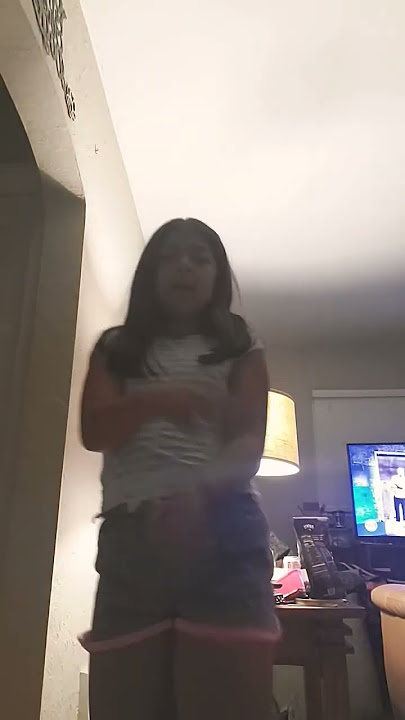 dubble cut stop fo ponup IDK WHAT THE LYRICS ARE