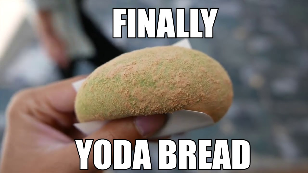 Baby Yoda becomes bread 🤤 - YouTube