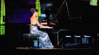 Video thumbnail of "Genpei momo (Yoko Suzuki) - YOKO SUZUKI, piano"