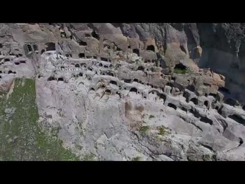Грузия 2017. Вардзия (Варзиа) с высоты / ვარძია / vardziya / georgia / monastery