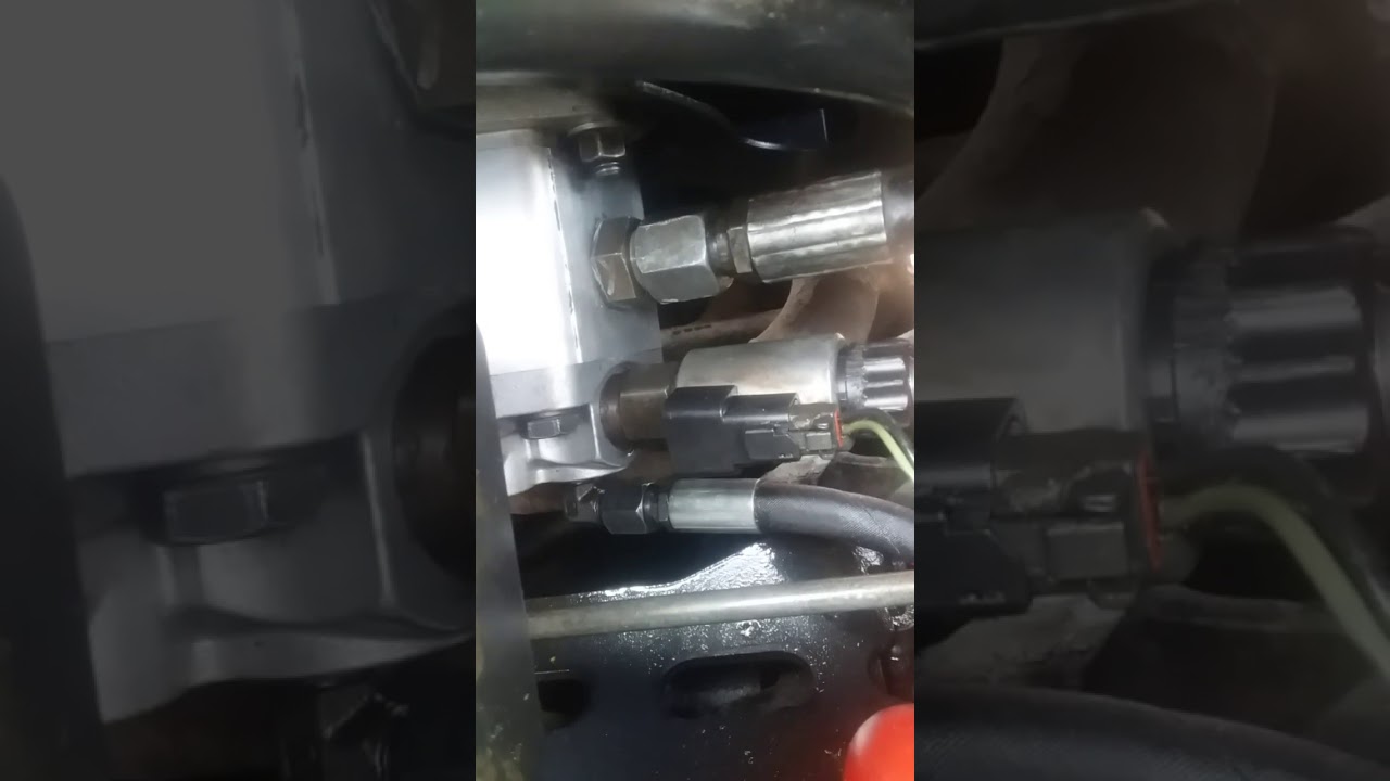 Bobcat S130 radiator fan problem in hindi