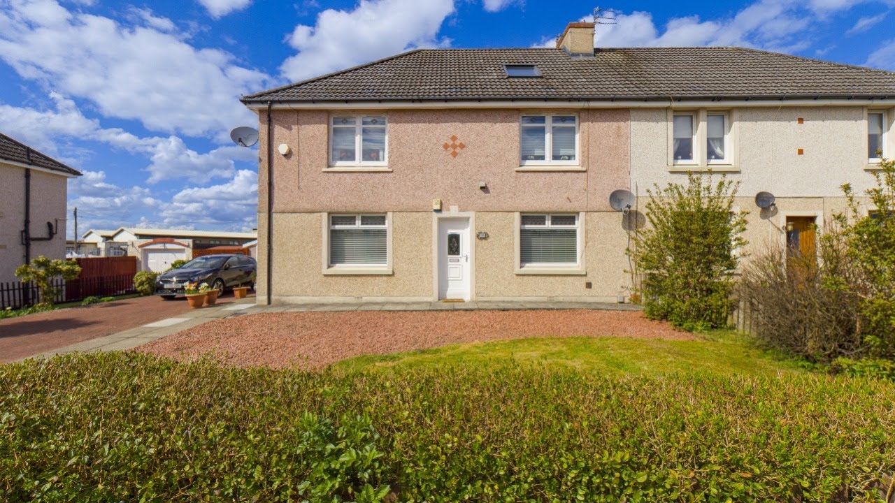 Wonderful 2 bedroom ground floor flat For Sale Loanhead Crescent