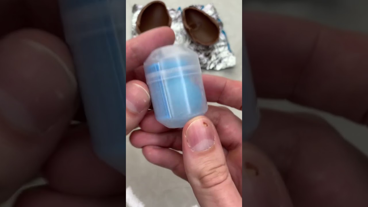 Smurfs Kinder Surprise Eggs Unpacking (cool toy, tasty chocolate) asmr