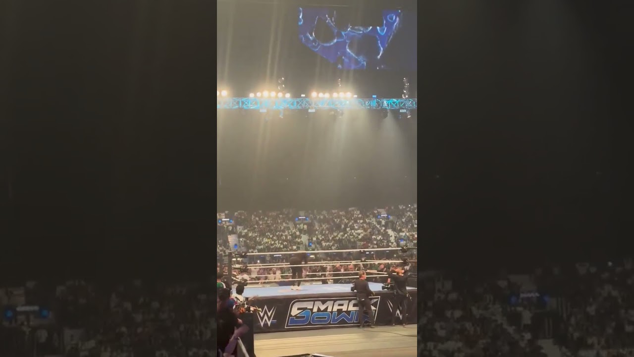 Randy Orton doing the YEET! 