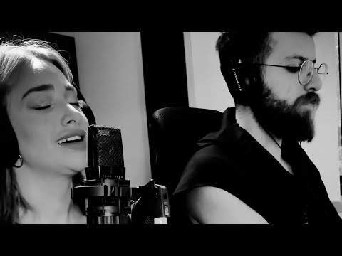       قصتنا الغريبي