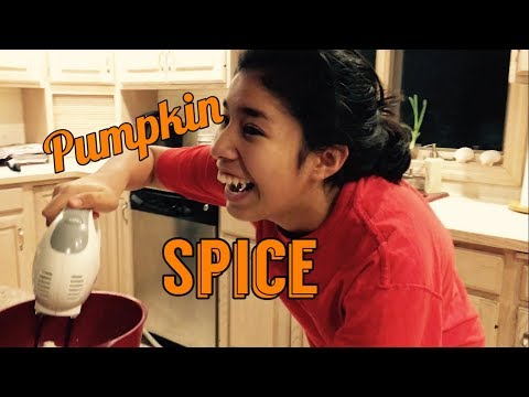 Pumpkin spice bread!!!! Fall recipes with Sara