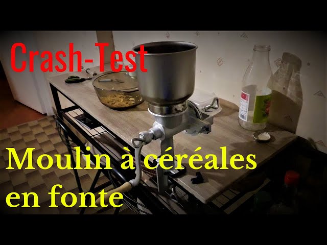J'ai testé pour vous: Moulin à Grains / Céréales en fonte manuel - YouTube
