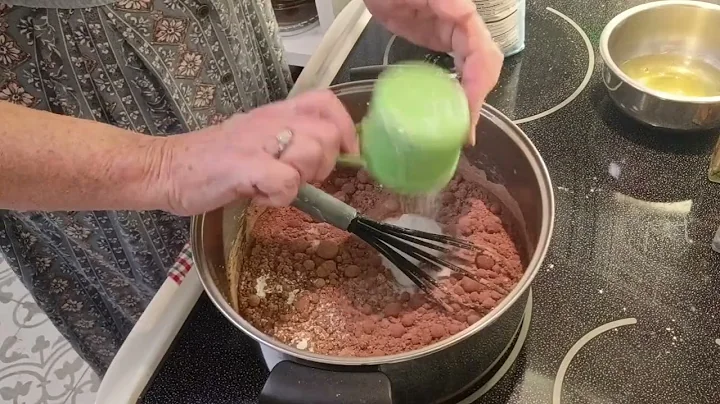 How to make a " Chocolate Meringue" Pie 🥧.           #120 B, L, & D Cooking # Delicious