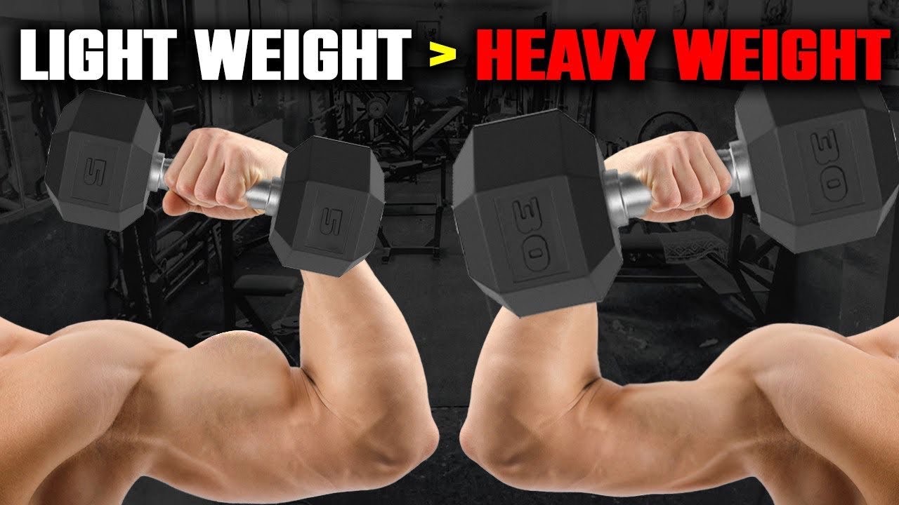 How Lifting Heavy or Light Weights Affects the Body in Different Ways