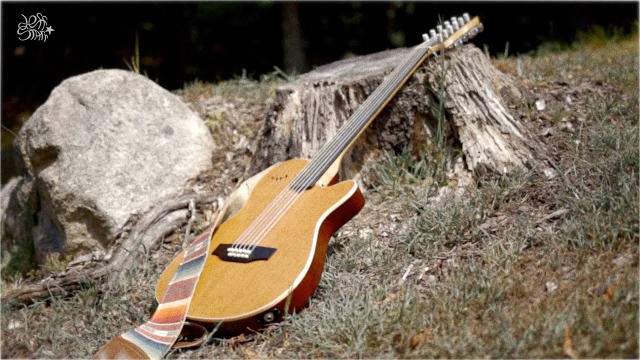 Blues on a Fretless Guitar: The Godin Glissentar A11