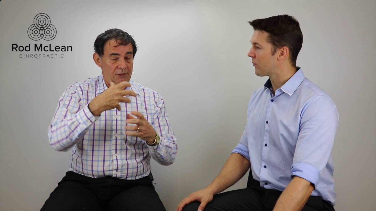 Cracking my own back. Why is this a bad sign? Who can help me if I crack my back? (16) YouTube