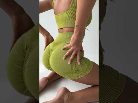Жіночий спортивний костюм Rib Premium у рубчик (топ, шорти) щільний, з високою посадкою і PUSH UP, салатовий, видео 1