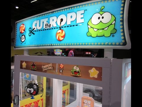 CUT THE ROPE CLAW GAME - You Gotta Be Kidding Me! BATTLE ARCADE