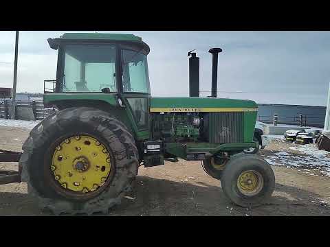 JOHN DEERE 4430 TRACTOR For Sale