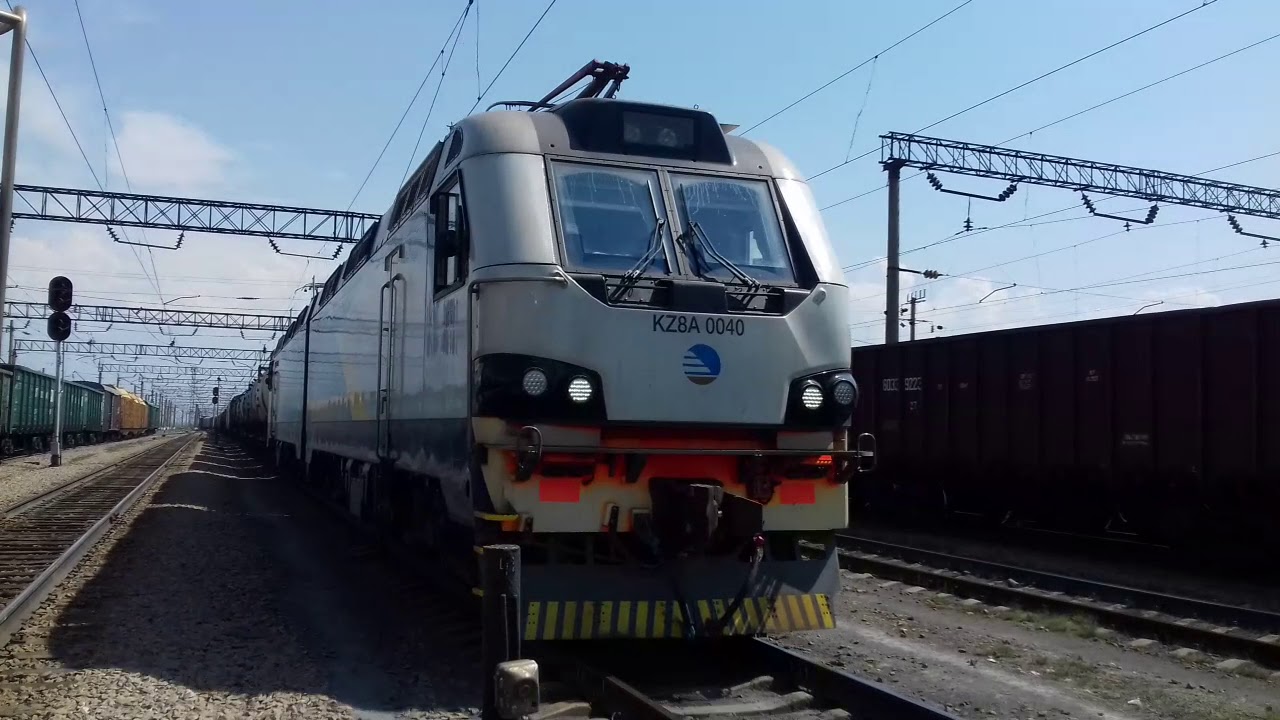 Поезд с турбиной