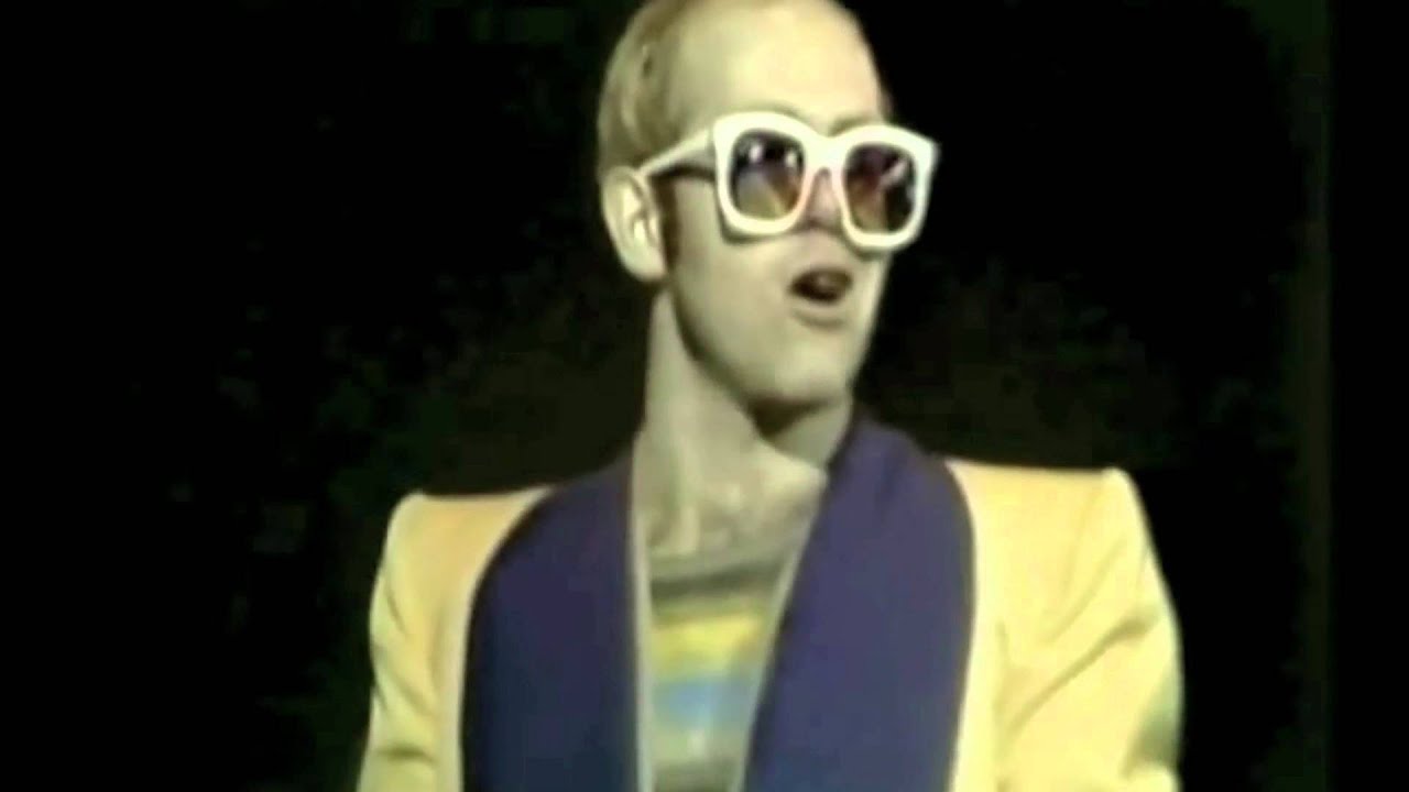 Elton John - Hercules - May 1976 Earls Court Arena London