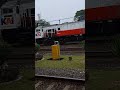 KA Kontainer serta muatan Roll Baja #train #keretaapi #keretaapiindonesi #keretaapilogistik #kereta