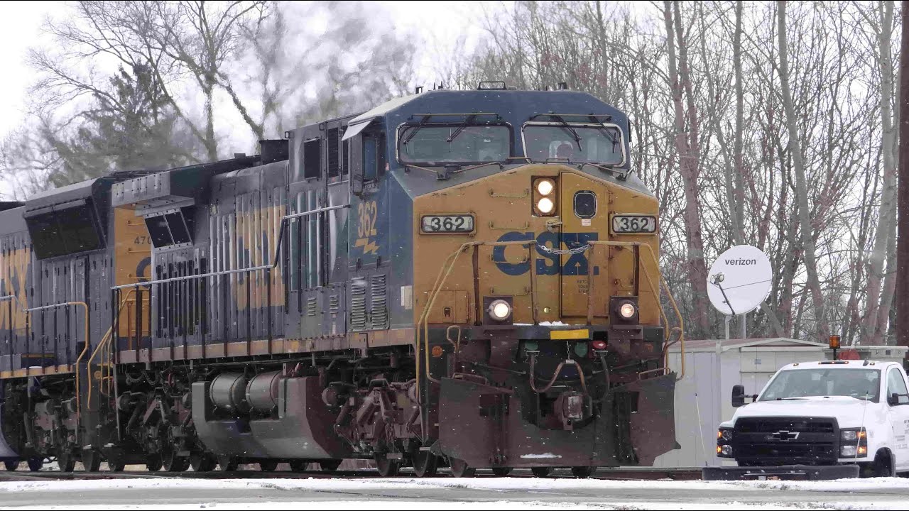 Deshler and Fostoria Railfanning FT Switchers and CSX 1875                 (Reupload)