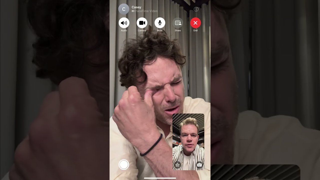 FaceTime Reaction