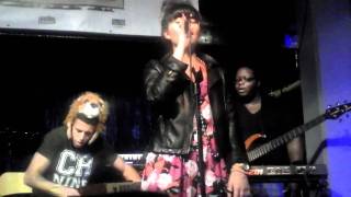 Yasmin Performs On My Own Jazz Cafe For Hmv Next Big Thing 110211