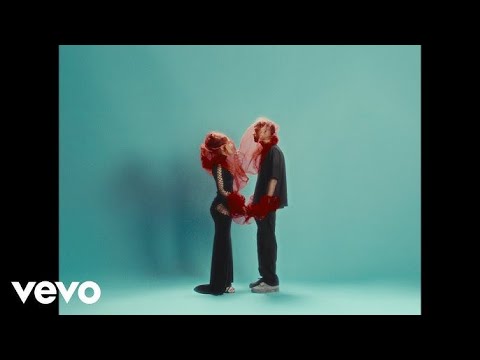 Greeicy, Jay Wheeler  - ¿Qué Te Pasó (SONG MEANING, REACTION & LYRICS BREAKDOWN ANALYSIS) IN ENGLISH
