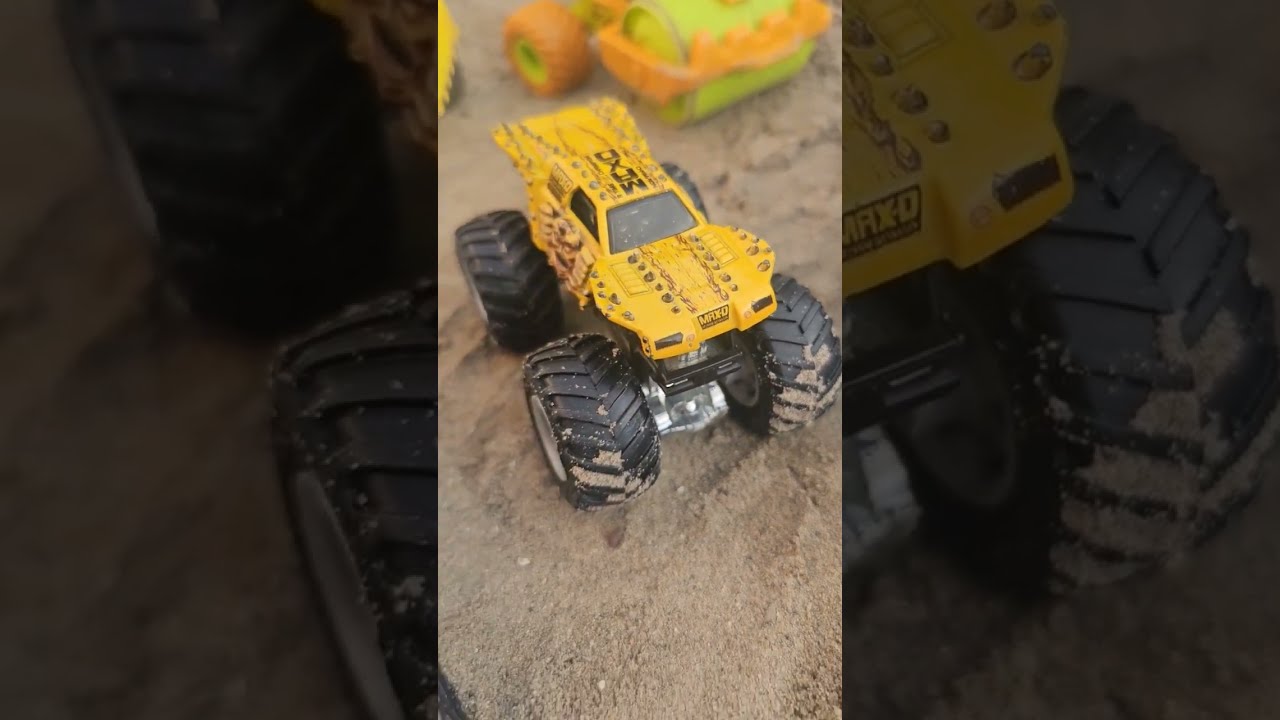 Monster Truck Toys Collection Jam Hot Wheels Trucks Max D Grave Digger