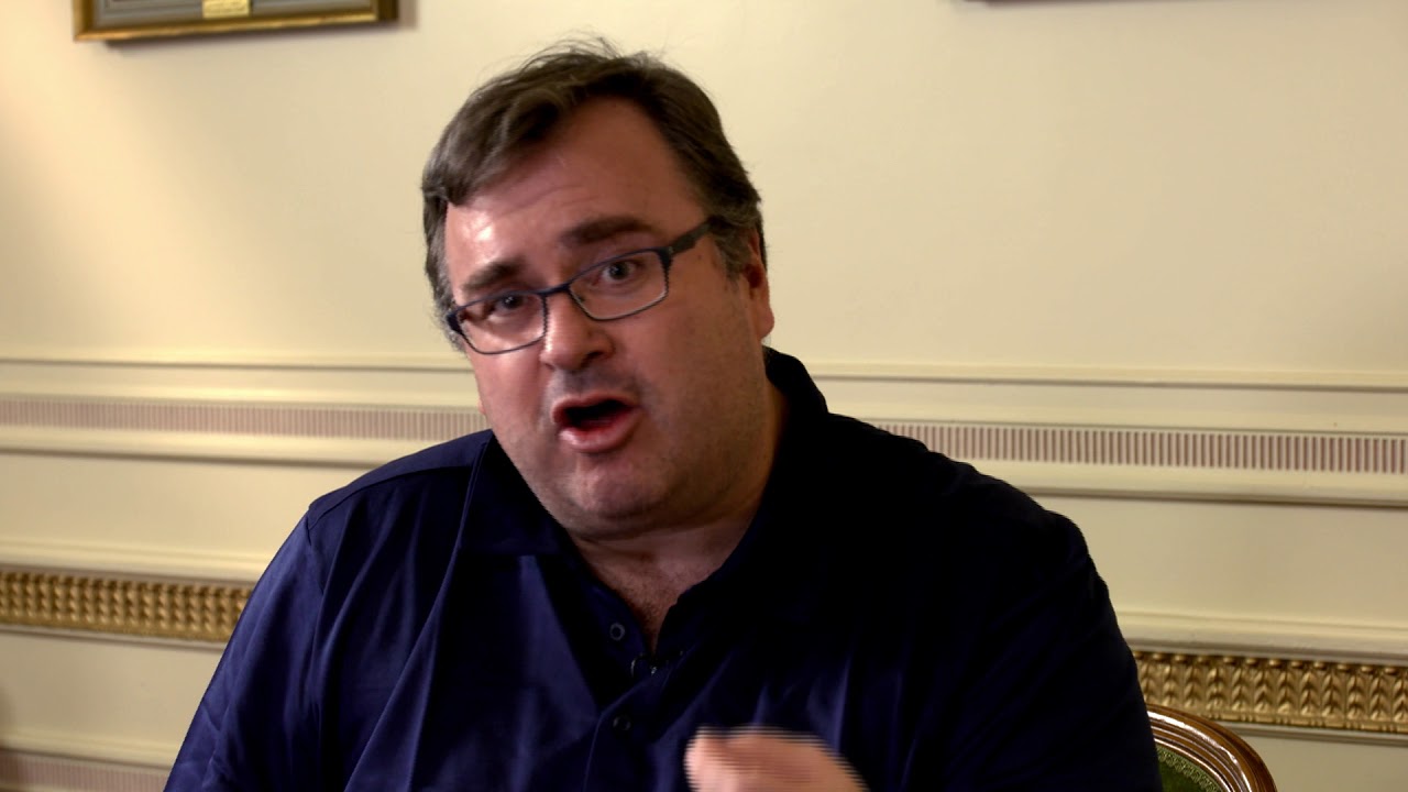 Reid Hoffman on Why You Should Join EF Singapore
