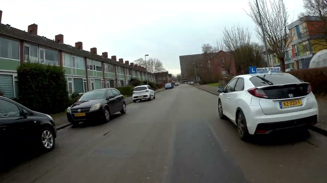 Bike Ride In Groningen 22-12-22 Part 1/3 (Molukkenplantsoen-Vlierstraat-Paddepoelsterweg) | DBB