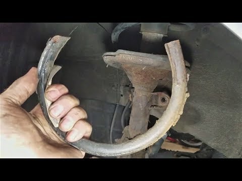 2007-2008 Hyundai Entourage Front strut replacement