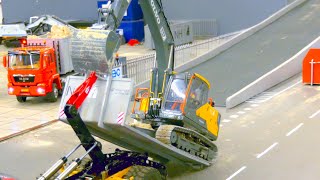 : SUPER DETAILED RC TRUCKS PARCOURS - HEAVY HAULAGE RC TRUCK TRANSPORT - KRAMER WHEEL LOADER RC