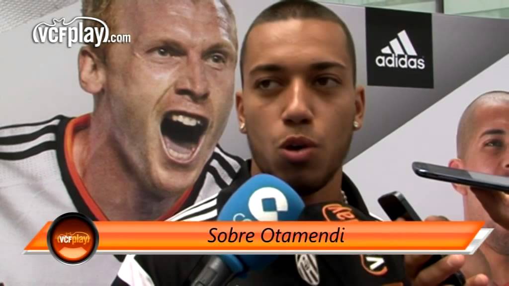 Valencia CF: Vezo: 'Mi objetivo es hacerme un hueco en el equipo'