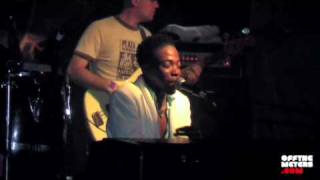 Peven Everett - "I Can't Believe I Loved her" - OffTheMeters.com