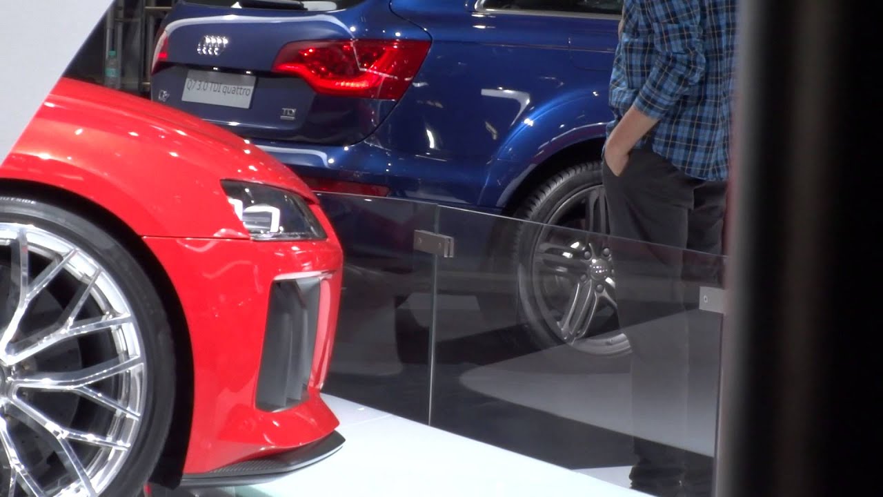 video phone beyonce mp3 Sneek Peek from the back of the Audi Q7 3.0 TDI Quattro at 12th Auto Expo 2014 Greater Noida