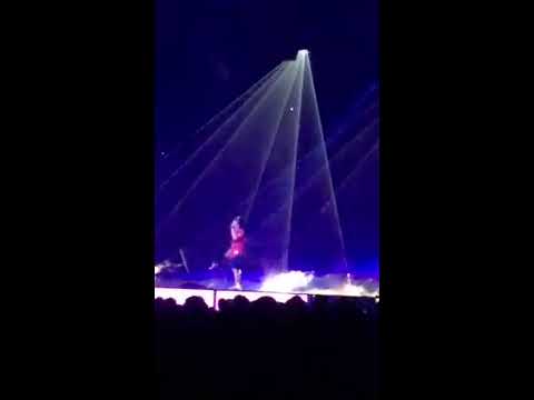 Bruno Mars in DC, Versace on the Floor. 9/30/2017 24K Magic Tour