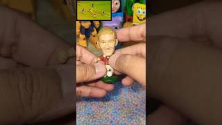 Chart 76 : Nicky Butt vintage figure surprisingly appears from ballpit #toys #toyshunting #soccer
