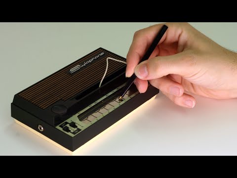how-to-play-the-‘lets-go’-meme-on-a-stylophone