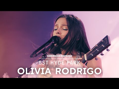 Olivia Rodrigo Pretty Isn T Pretty Live At BST Hyde Park 2025 