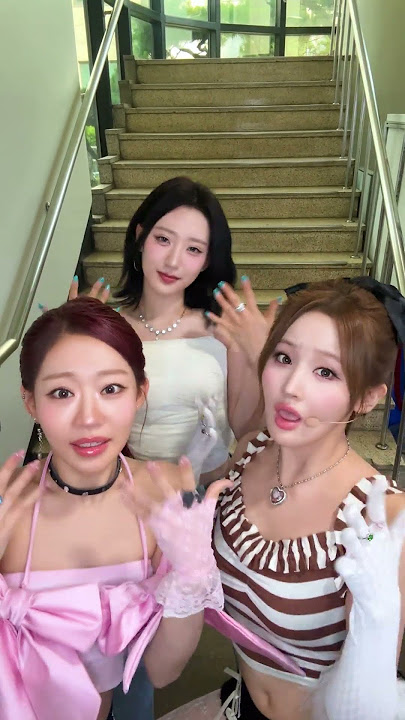 #k_bye_Challenge with #휘서 선배님👋#KISSOFLIFE #JULIE #쥴리 #BELLE #벨#H1KEY #하이키 #HWISEO #k_bye #Shorts