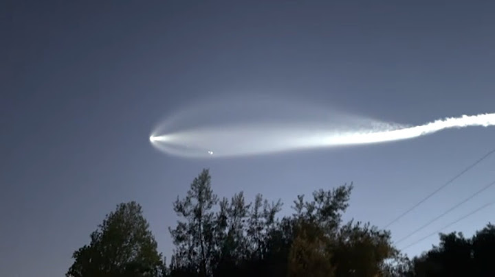 SpaceX successfully launches Falcon 9 rocket carrying Starlink satellites to low-Earth orbit