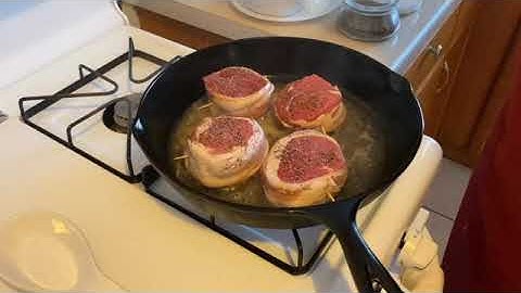 Filete Mignon & Red Mashed Potatoes and Grilled asparagus